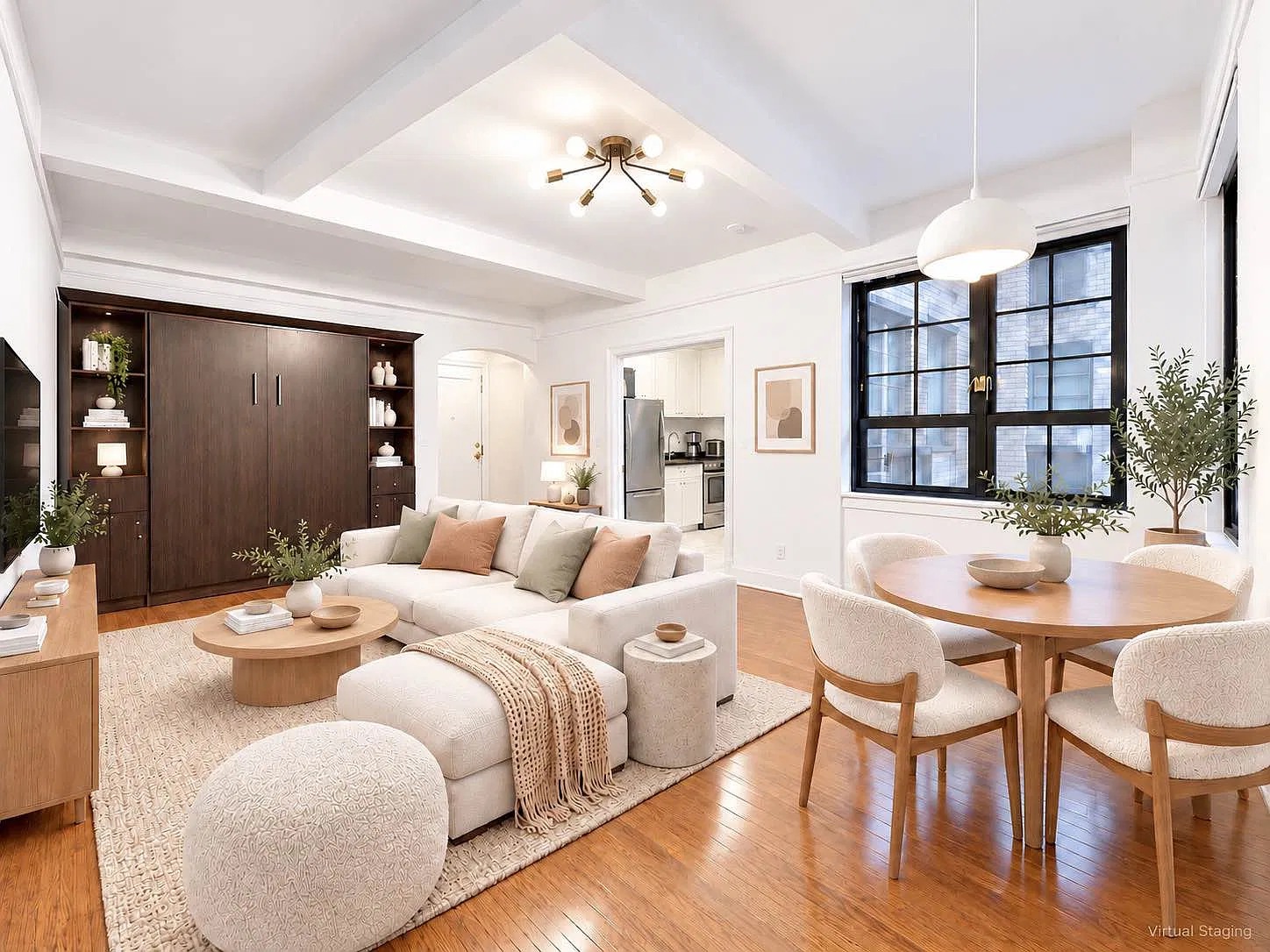 211 East 35th Street — Photo 4