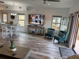 4279 Junction Hwy #E, Ingram, TX 78025