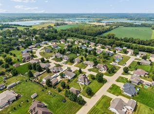 5745 NW 4th Ct, Des Moines, IA 50313