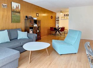 Sherwood Apartments, Burnaby, BC V5H 2X3