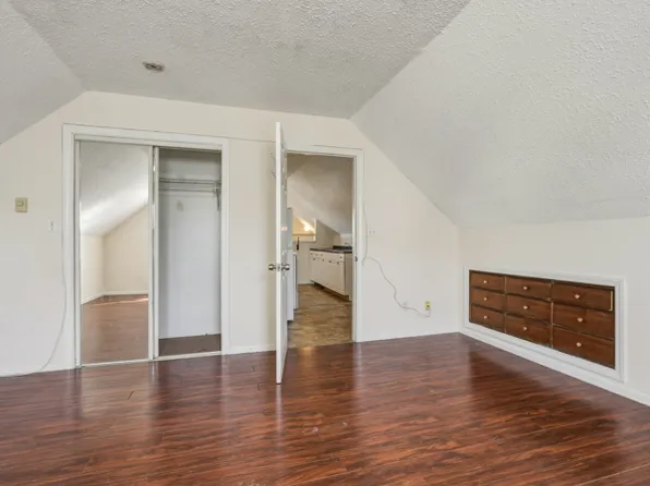 250 Summerfield Ave, Bridgeport, CT 06610