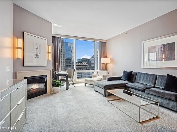2nd image of 401 N Wabash Ave #2738
