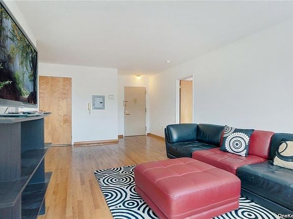 2nd image of 6326 99th St APT 8C