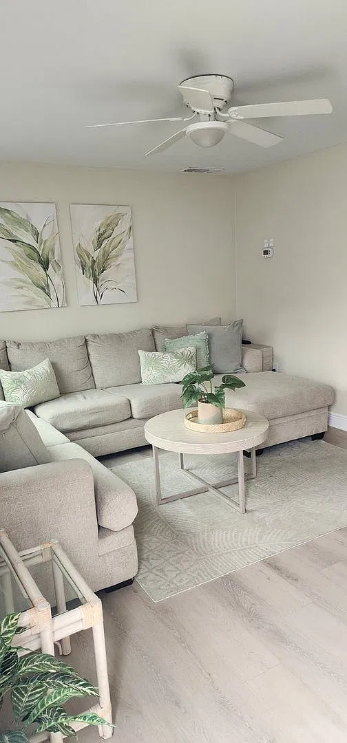 CC Townhome — Photo 3