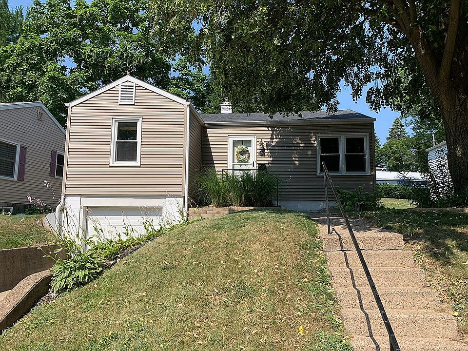1st image of 435 Glen Oak St