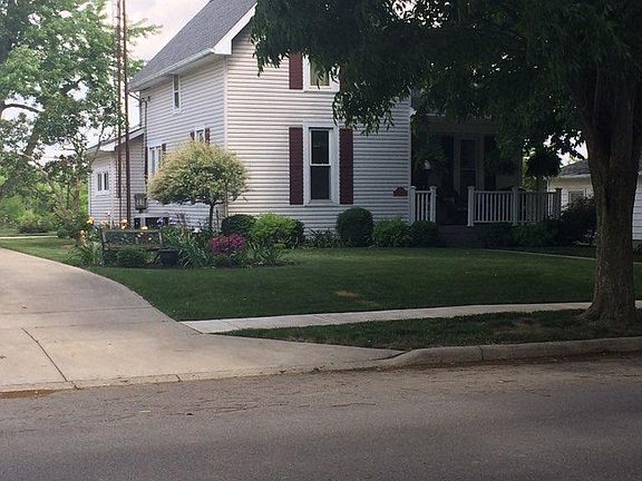 Mature trees & cement drive