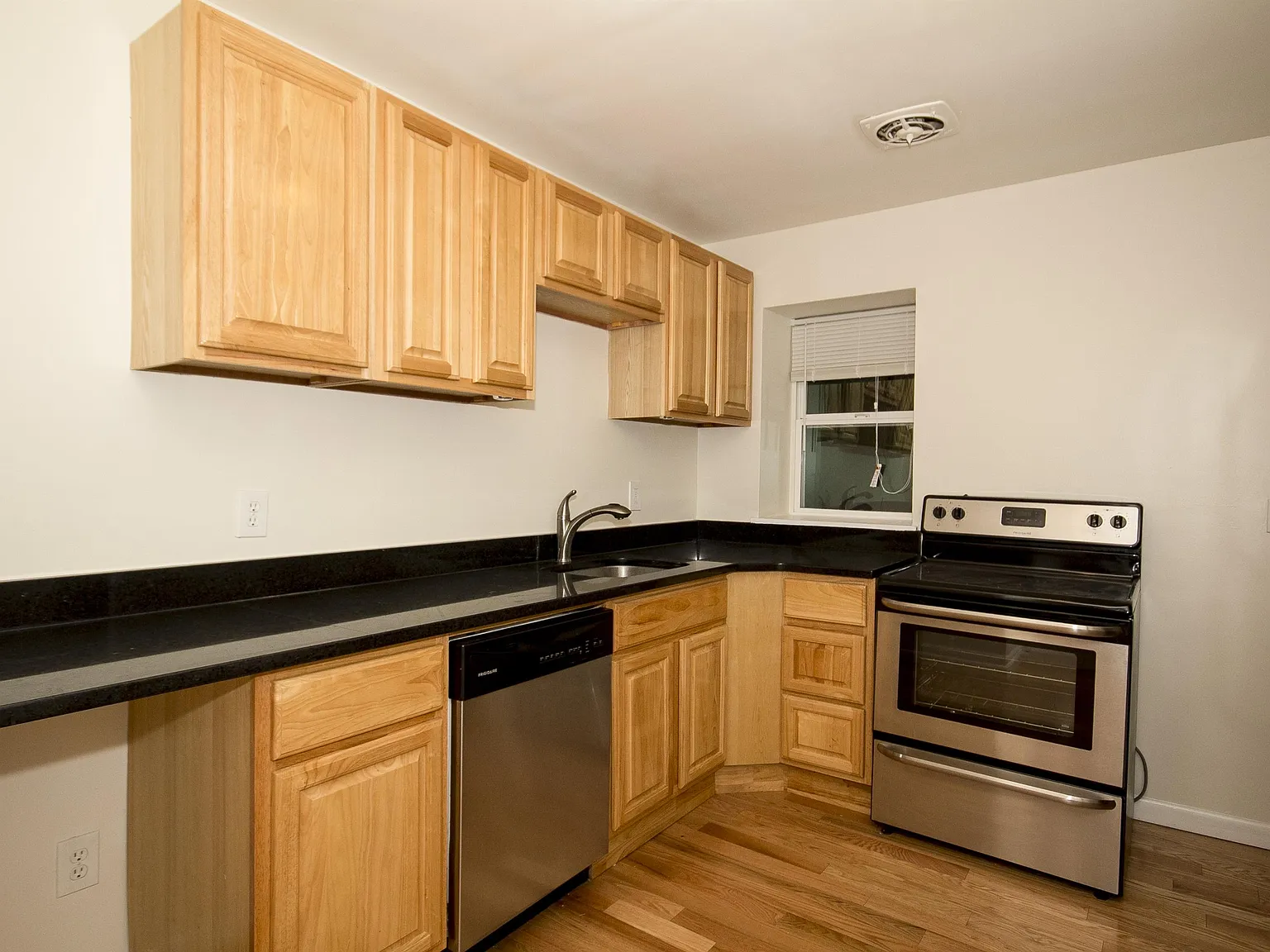 1510 East Baltimore Street - 1 — Photo 3