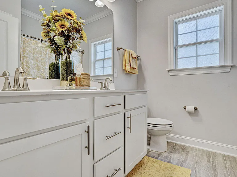 244 Chateau Way — Photo 7