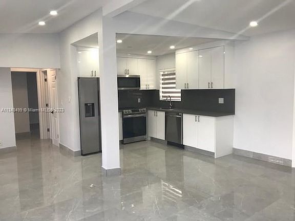 3rd image of 4380 SW 11th St #1