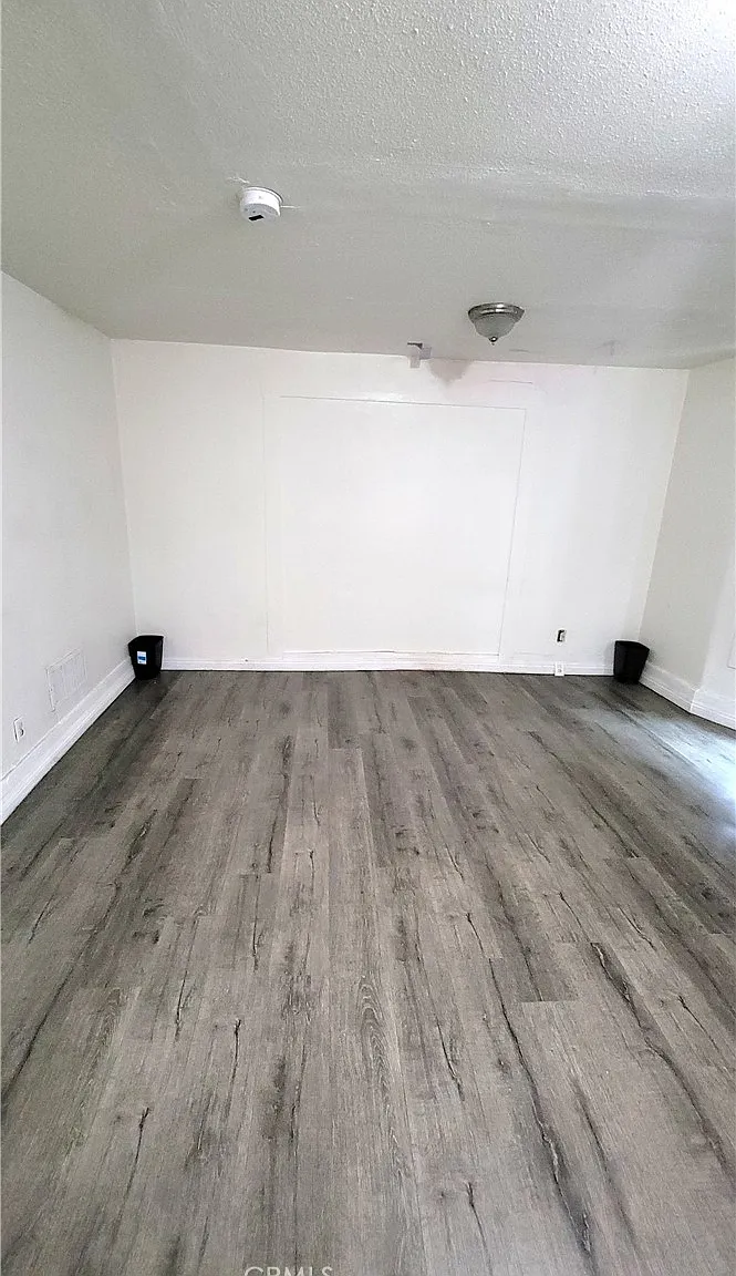 1 bed, 200 sqft, $725 — Photo 2