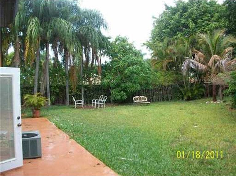 2nd image of 5420 SW 155th Ct