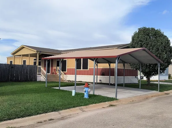 315 Golden Oak Dr, Manvel, TX 77578