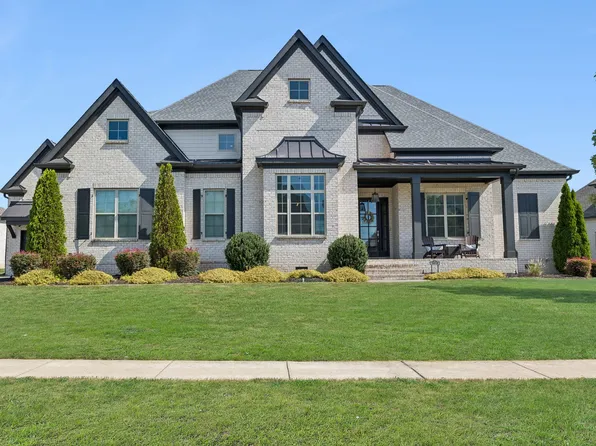 5816 Wagonvale Dr, Arrington, TN 37014