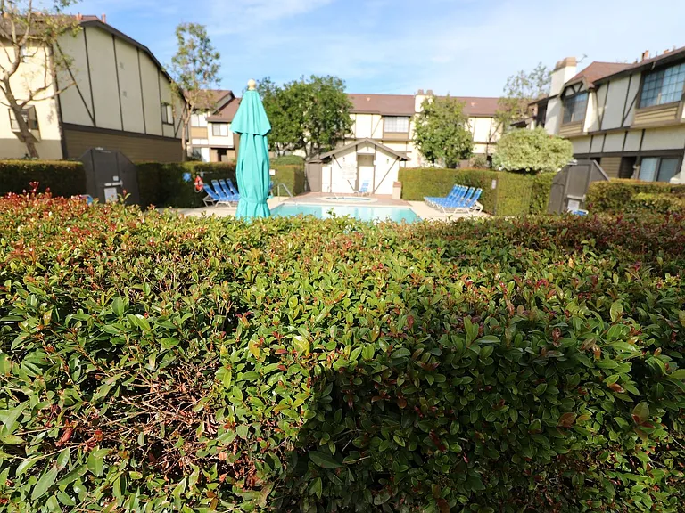 21233 Lassen St #2 — Photo 30