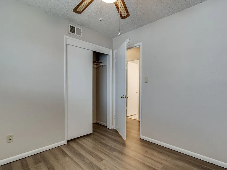 1805 Melody Dr — Photo 20
