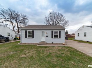 445 5th St E, Milan, IL 61264