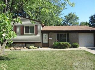 28538 Halecreek St, Romulus, MI 48174