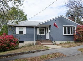 26 Gateway Ln, Lynn, MA 01905