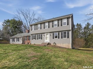 88 Nob Hill Road, Cheshire, CT 06410