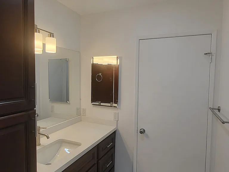 7350 Mooney Dr — Photo 18