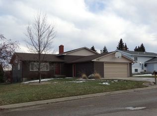132 Sapphire Dr, Lewistown, MT 59457
