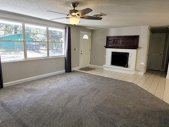 5th image of 612 Garden St