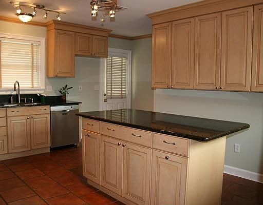 3rd image of 6239 Caldwell Dr