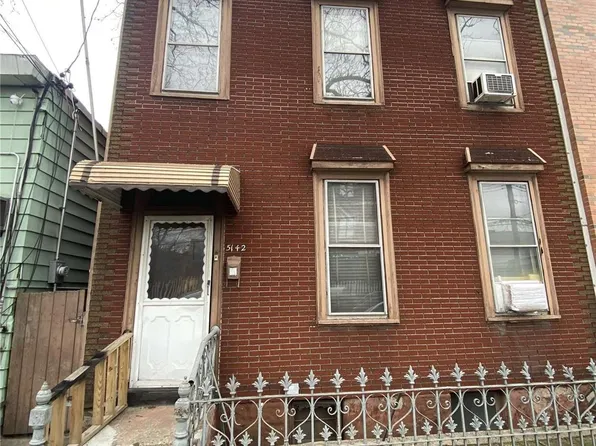 51-42 35th Street, Long Island City, NY 11101