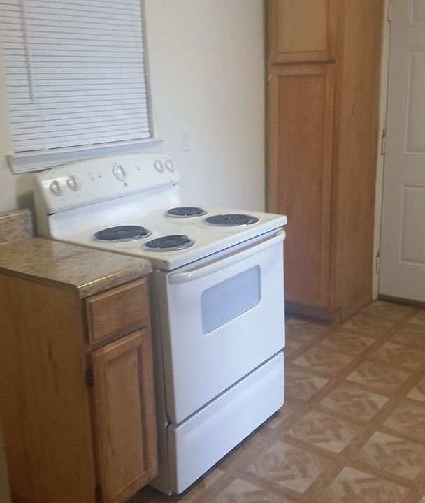 2nd image of 3302 Chestnut Ave #A