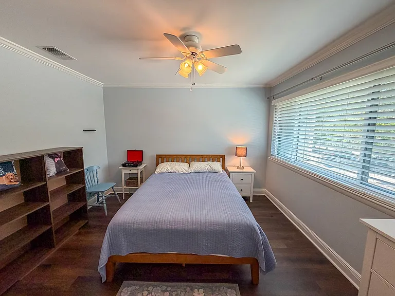 2728 SW 14th Dr — Photo 18