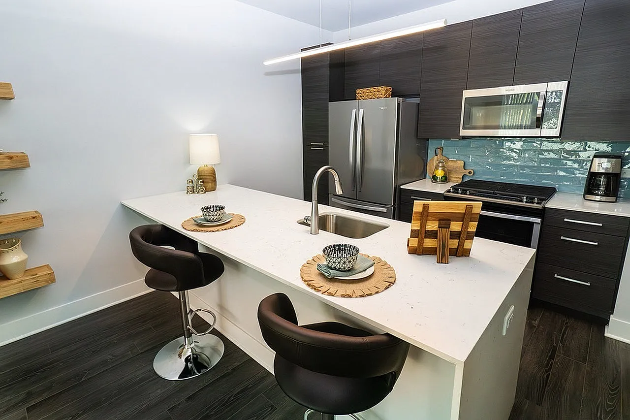The Residences at Hamilton Lakes — Photo 1