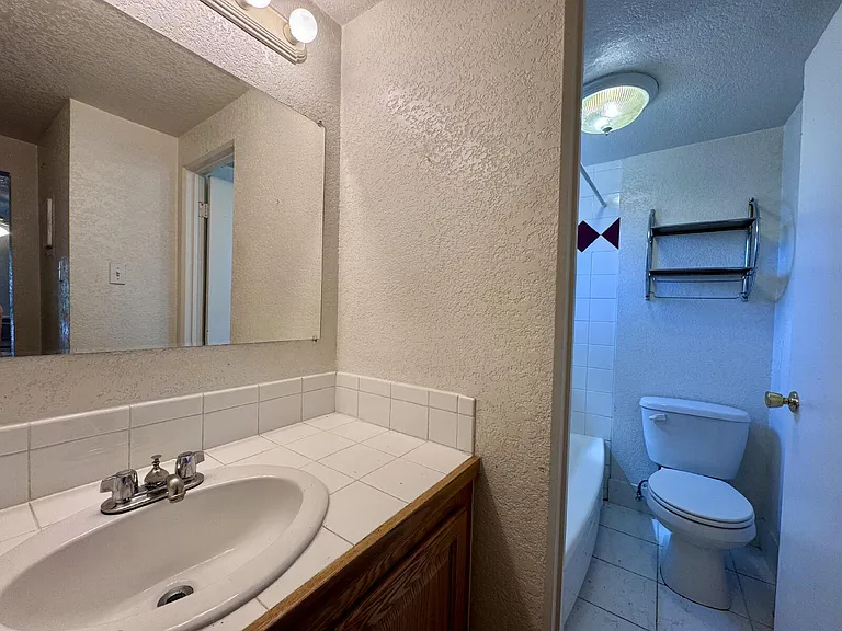 655 N Pearl St #206 — Photo 5