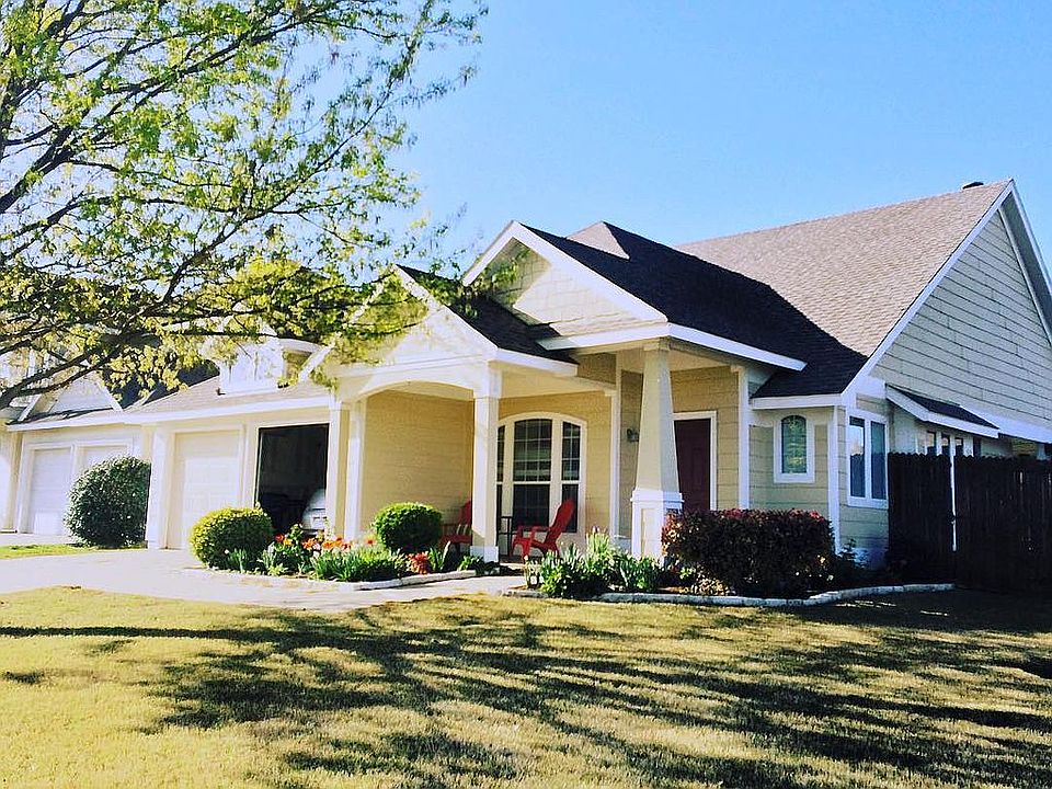 1st image of 9700 Hedge Bell Dr