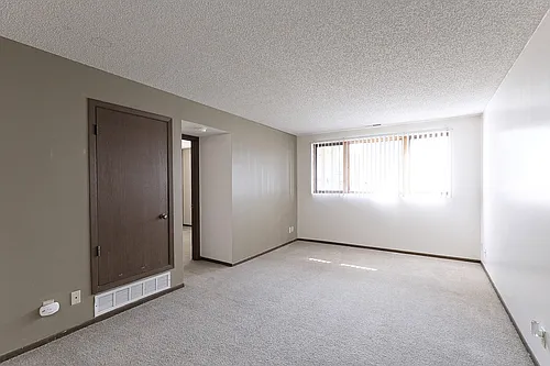 Floor plan 2 Bed, 1 Bath B