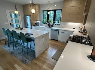 25 Tolman St #2, Waltham, MA 02453