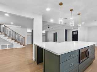 10514 Emnora Ln, Houston, TX 77043