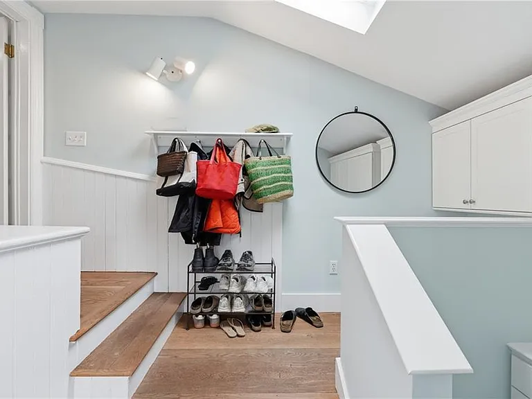 52 Berkeley Ave — Photo 40