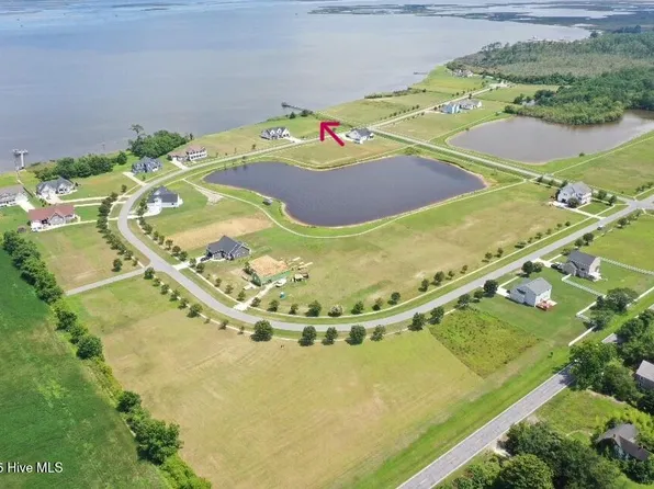 145 Colington Circle, Aydlett, NC 27916