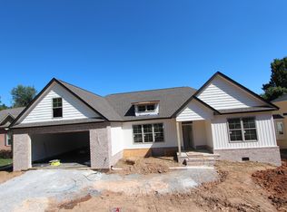 151 Chahyga Way, Loudon, TN 37774