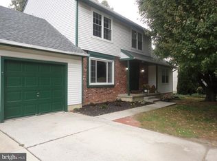 1757 Congress Dr, Turnersville, NJ 08012