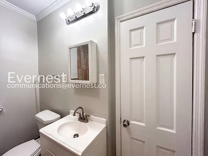 362 Hewlett Rd — Photo 12