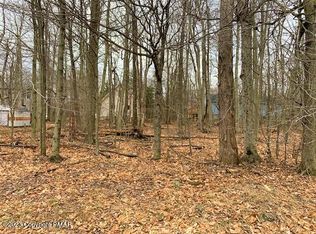 J 138 Brandywine Dr, Tobyhanna, PA