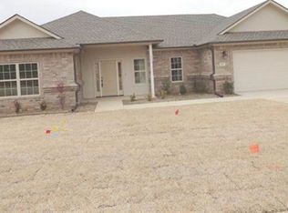 107 Brooks St, Longview, TX 75602