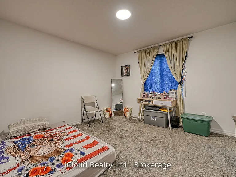 15 Curren Cres — Photo 27