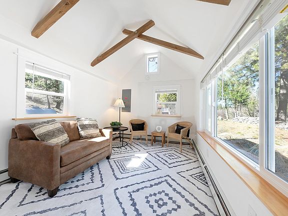 5th image of 7594 River Rd #7598