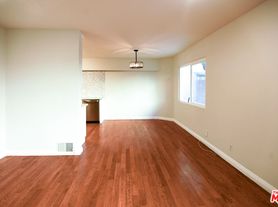 1323 S Ridgeley Dr, Los Angeles, CA