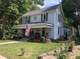 214 E South St, Winchester, IN 47394