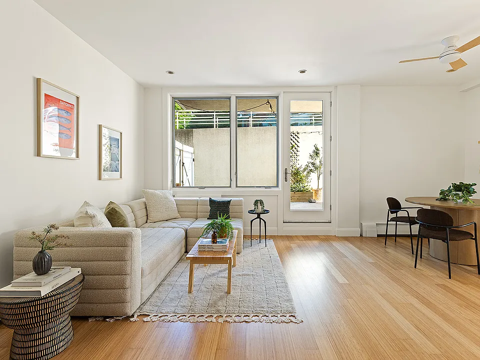 11 Terrace Pl #1F