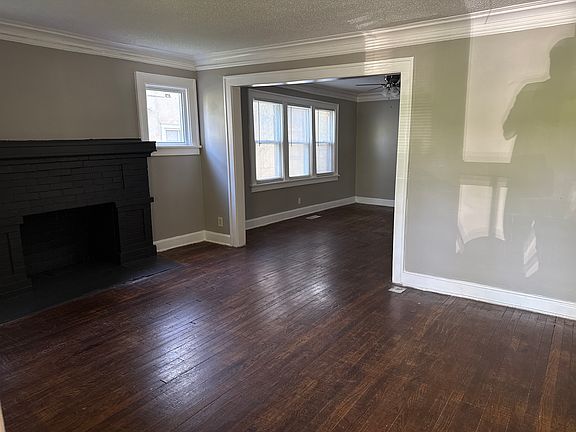2nd image of 5329 Paseo Blvd #1