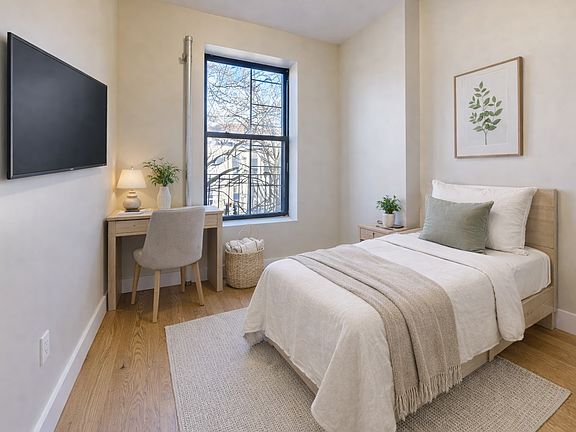 4th image of 1139 Rogers Ave #2R